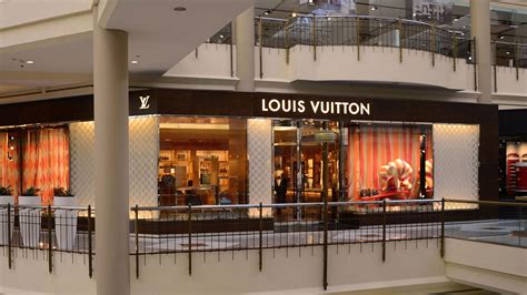 louis vuitton main store|louis vuitton store locations.